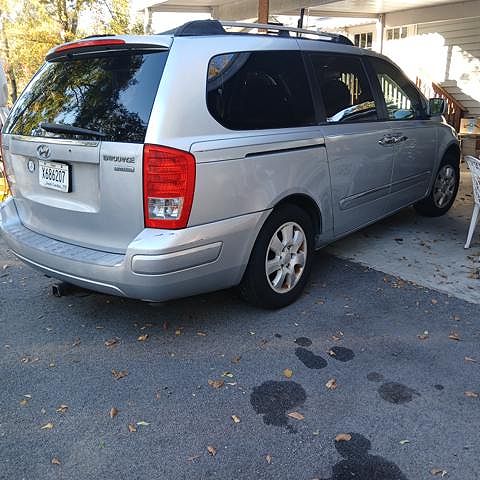 2007 Hyundai Entourage