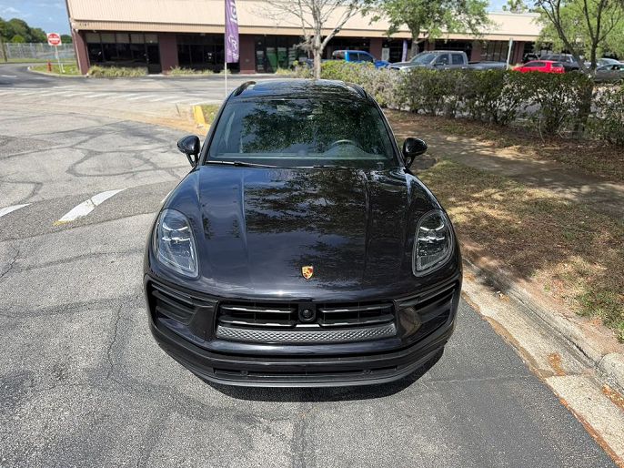 2023 Porsche Macan