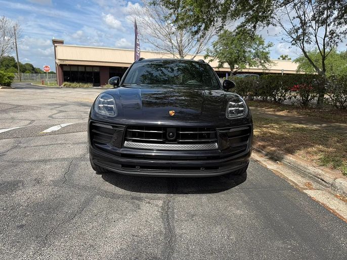 2023 Porsche Macan