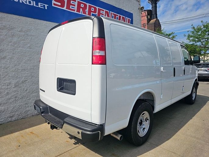 2025 Chevrolet Express