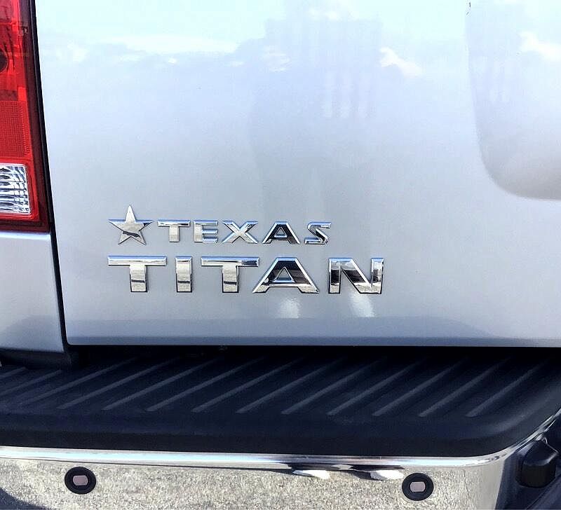 2007 Nissan Titan LE image 4