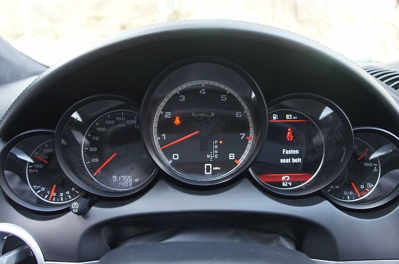 2014 Porsche Cayenne Turbo S image 24