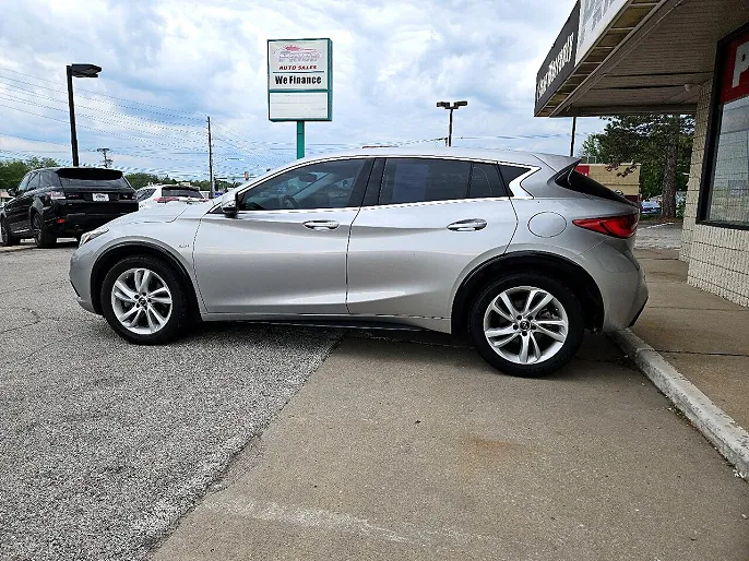 2018 Infiniti QX30