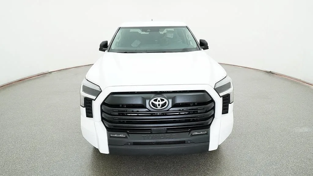 2024 Toyota Tundra SR5 image 1