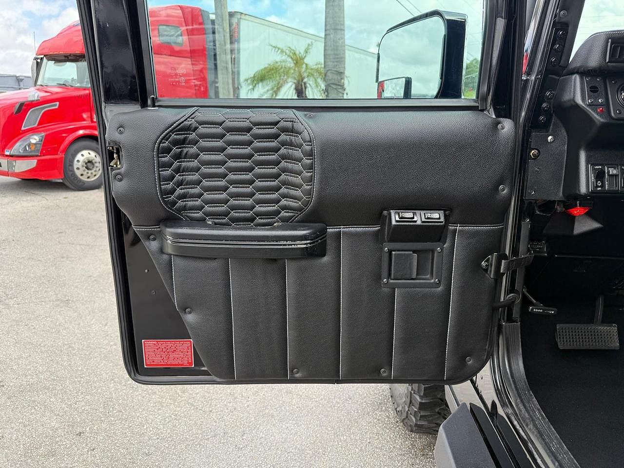 2000 AM General Hummer
