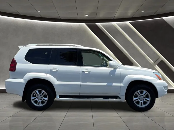 2004 Lexus GX