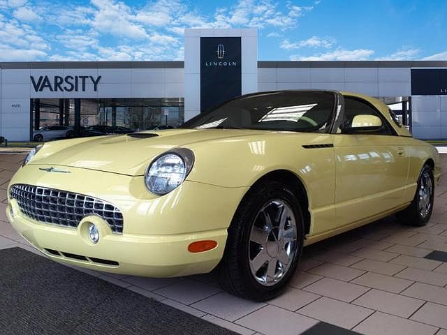 2002 Ford Thunderbird Deluxe image 2