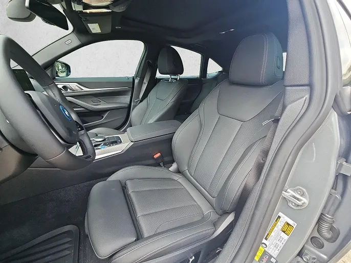 2026 BMW i4