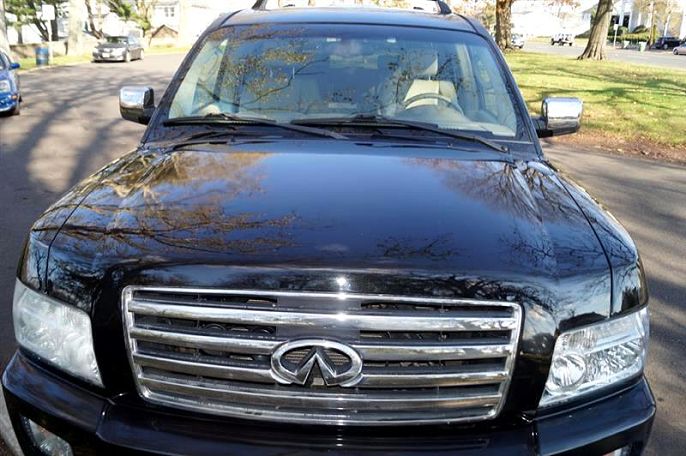 2005 Infiniti QX56