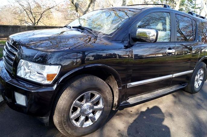 2005 Infiniti QX56