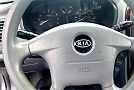 2004 Kia Optima LX image 9