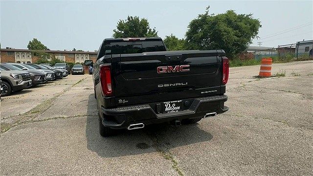 2025 GMC Sierra 1500
