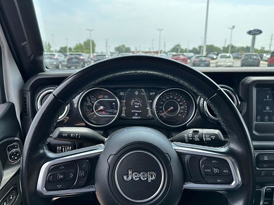 2021 Jeep Wrangler Sahara Altitude photo 10