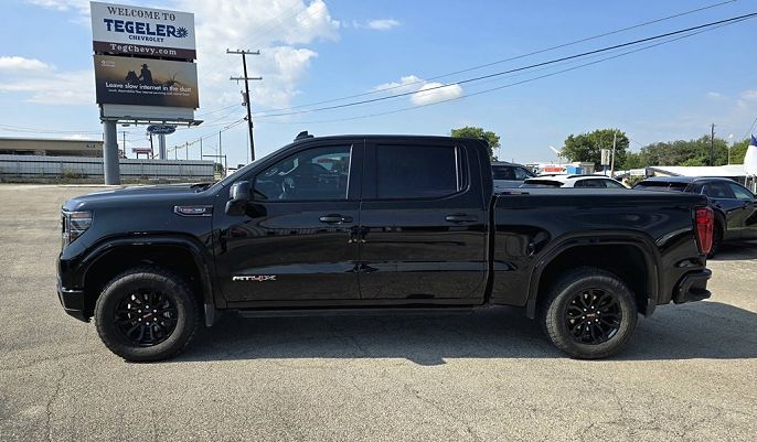 2023 GMC Sierra 1500