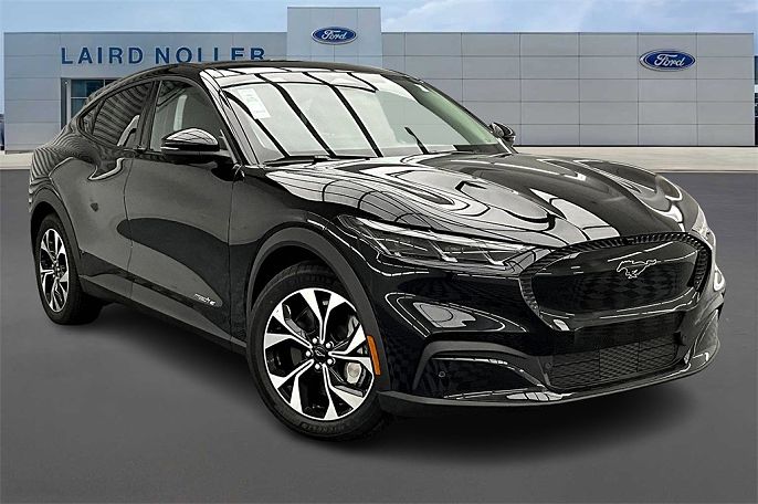 2025 Ford Mustang Mach-E