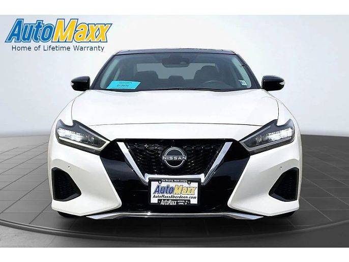 2023 Nissan Maxima