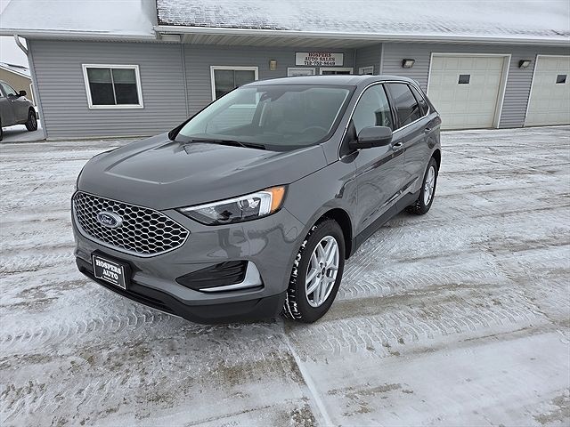 2024 Ford Edge