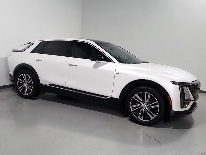 2024 Cadillac Lyriq