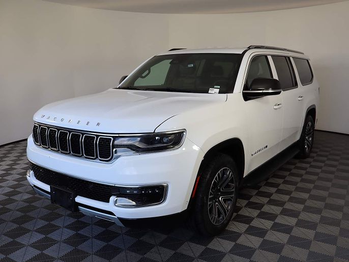 2023 Jeep Wagoneer