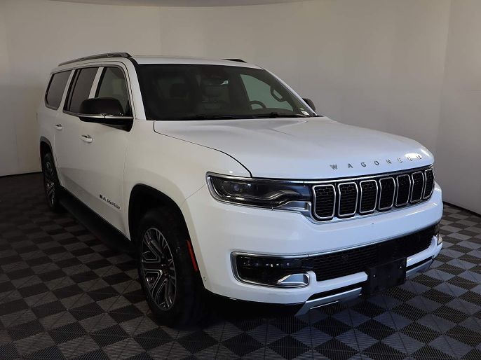 2023 Jeep Wagoneer