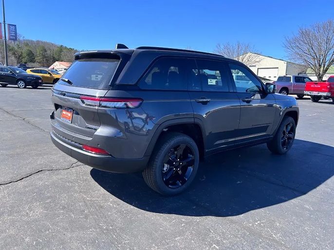 2025 Jeep Grand Cherokee