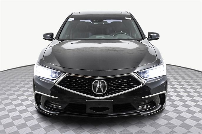 2018 Acura RLX