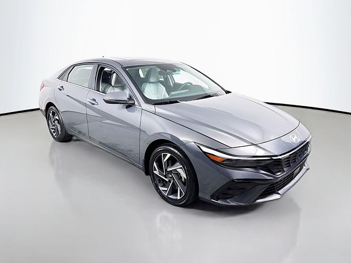 2025 Hyundai Elantra