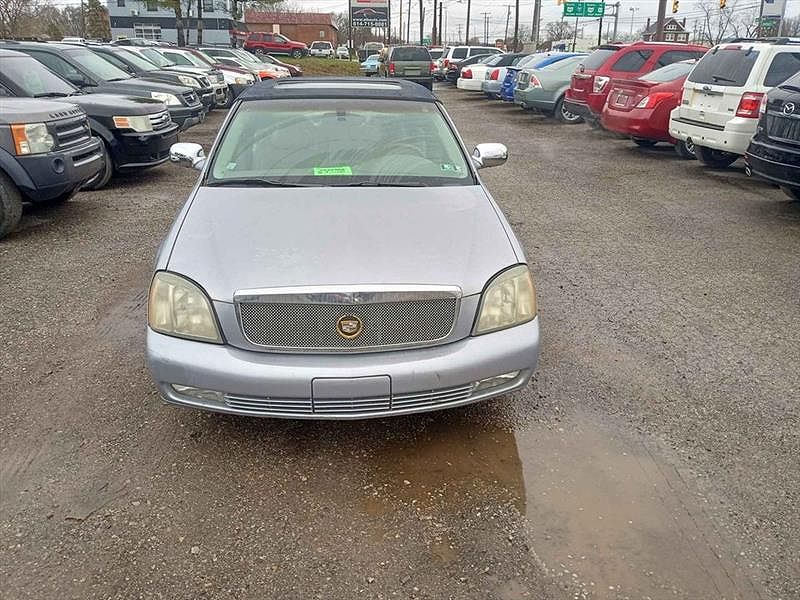 2004 Cadillac DeVille DTS image 5