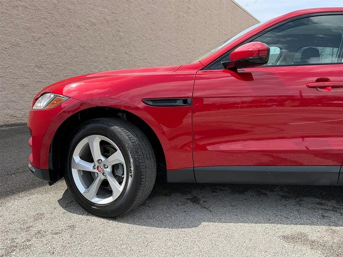 2017 Jaguar F-Pace