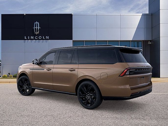 2026 Lincoln Navigator L
