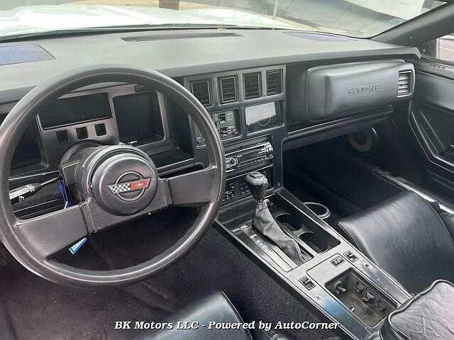 1989 Chevrolet Corvette null image 3