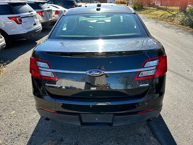 2016 Ford Taurus