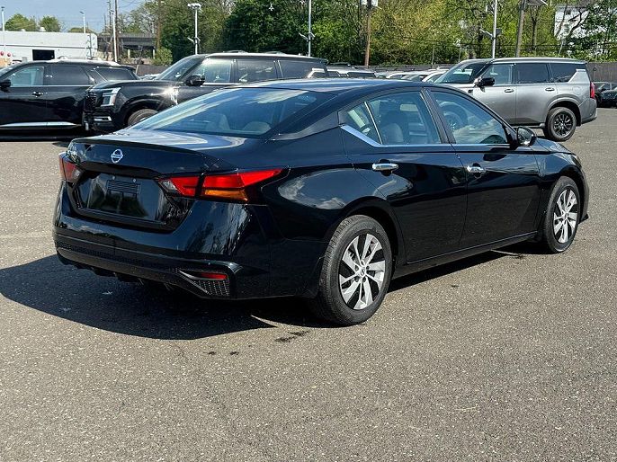 2022 Nissan Altima