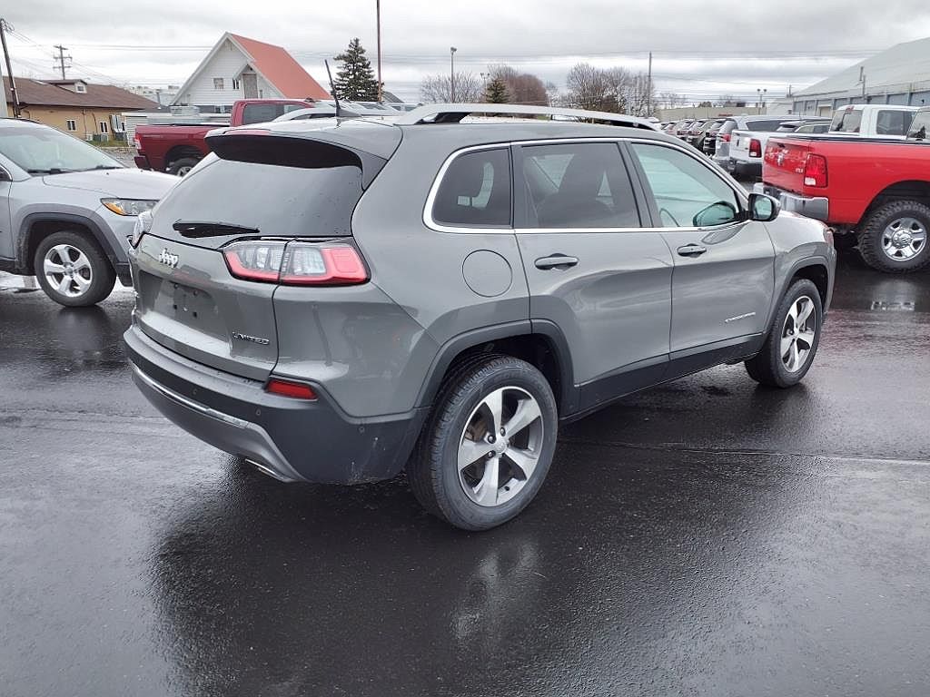 2021 Jeep Cherokee Limited Edition image 4