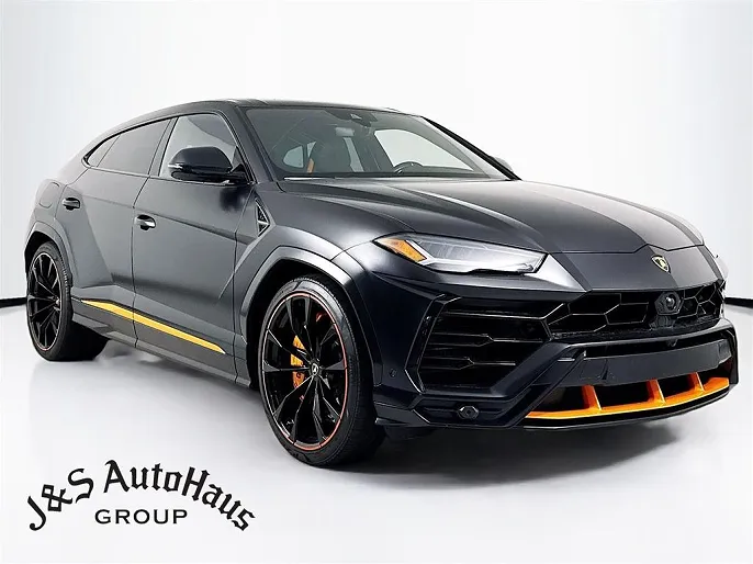 2022 Lamborghini Urus