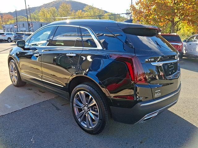 2025 Cadillac XT5
