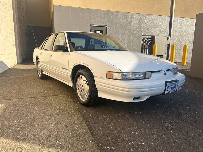 1994 Oldsmobile Cutlass Supreme