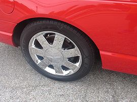 2002 Ford Thunderbird
