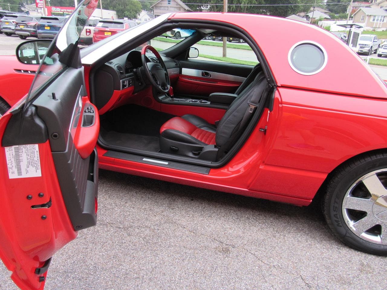 2002 Ford Thunderbird