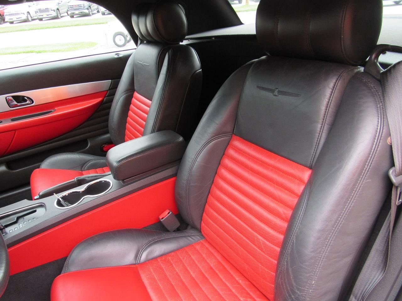 2002 Ford Thunderbird