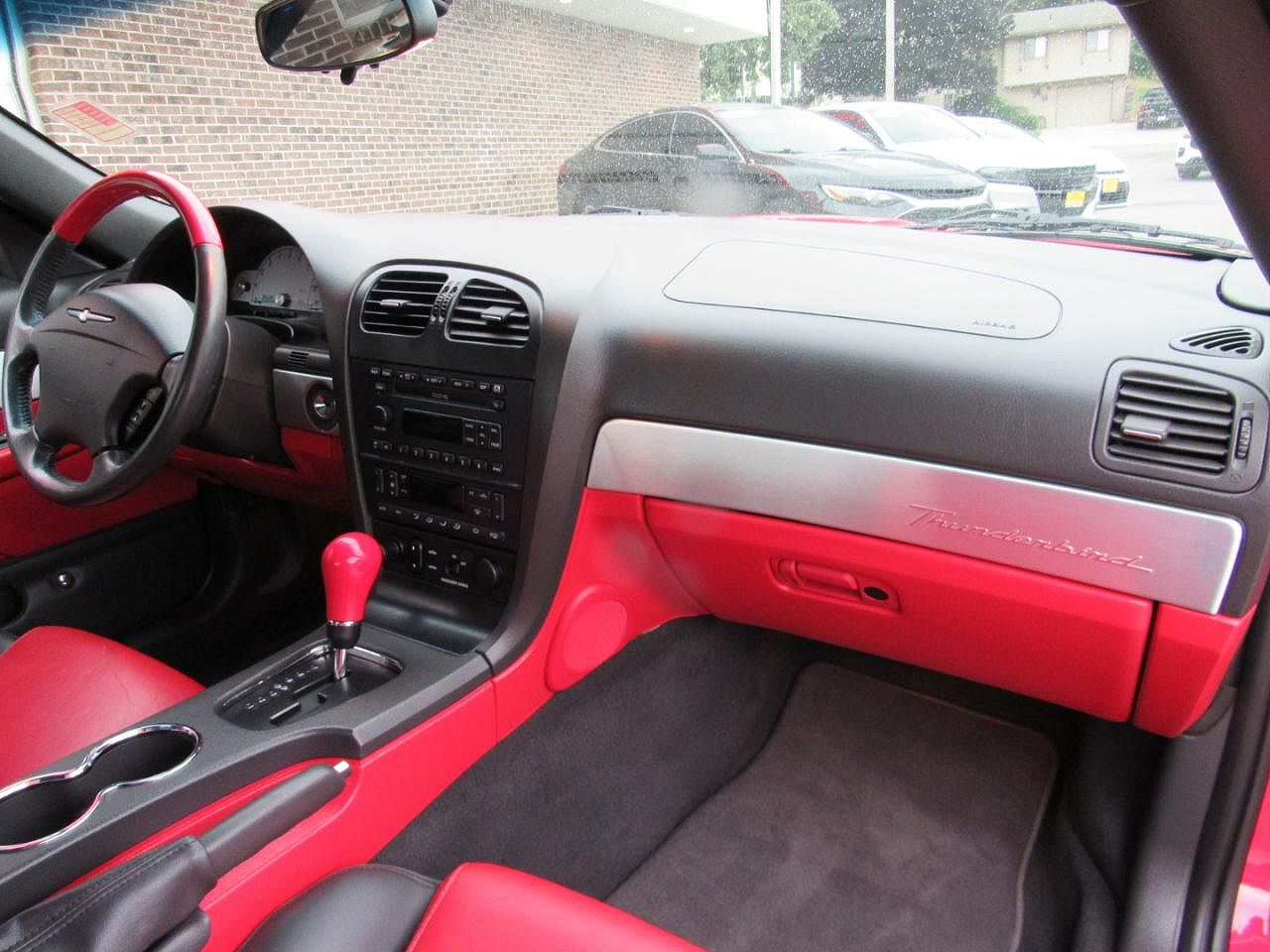 2002 Ford Thunderbird
