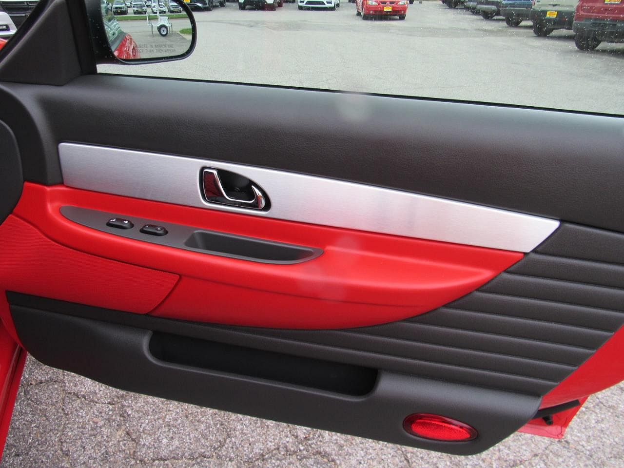 2002 Ford Thunderbird