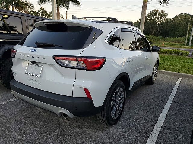 2022 Ford Escape