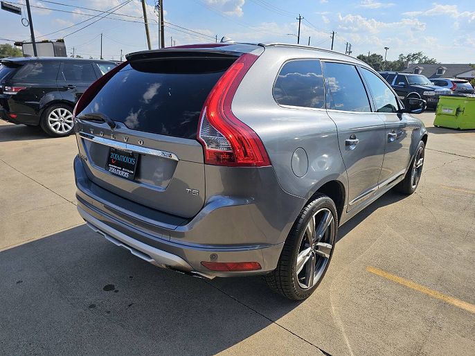 2017 Volvo XC60