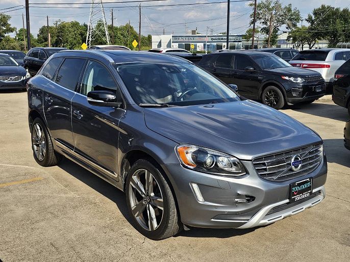 2017 Volvo XC60