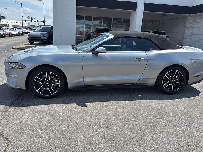 2022 Ford Mustang