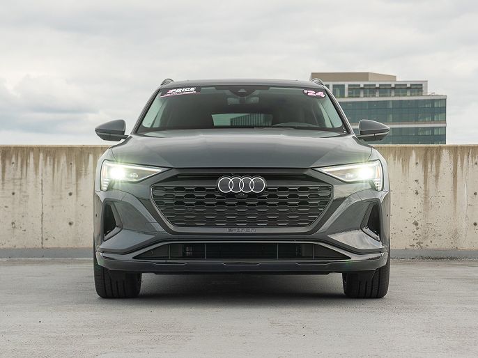 2024 Audi Q8 e-tron
