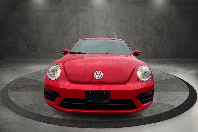 2019 Volkswagen Beetle null image 7