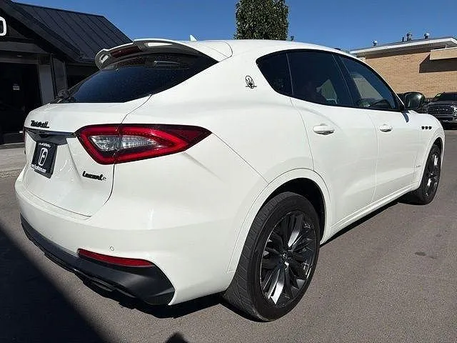 2020 Maserati Levante