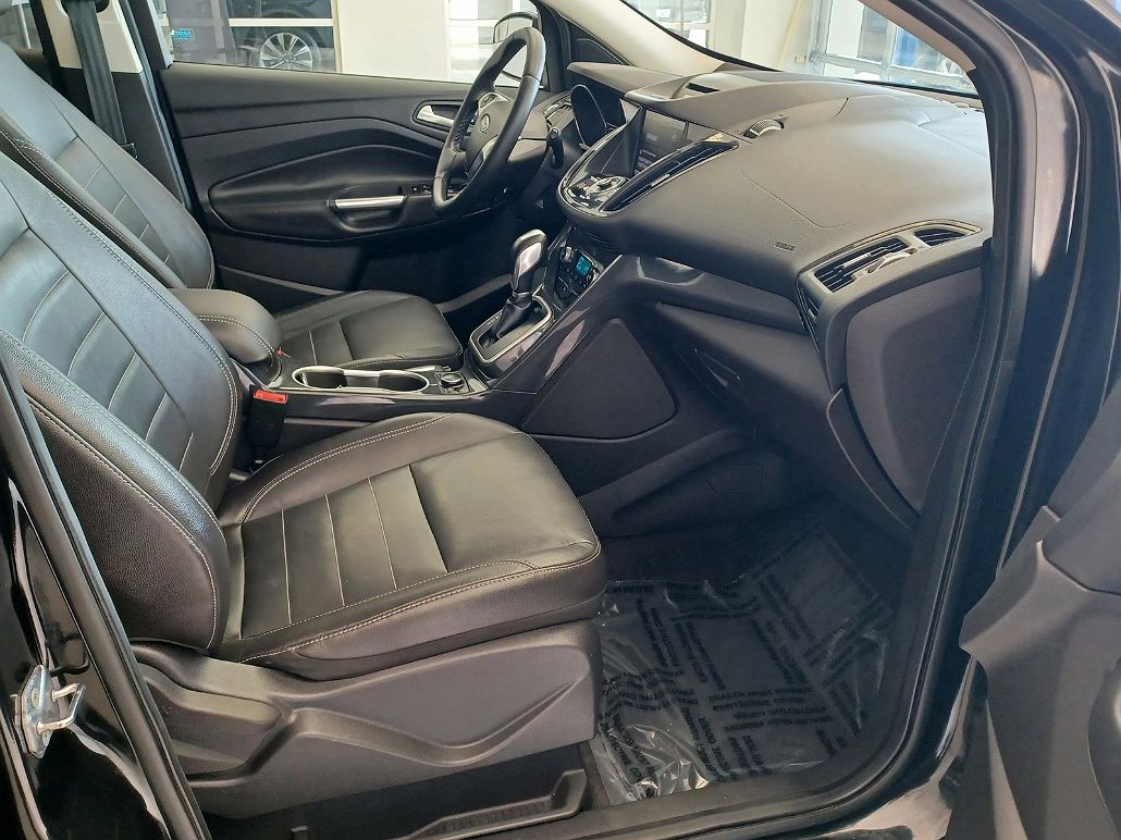 2014 Ford Escape Titanium image 3